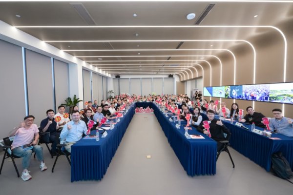 富深所 蓝天白云天天见！上海“十五五”专项规划市民圆桌会上，这些建议被热议
